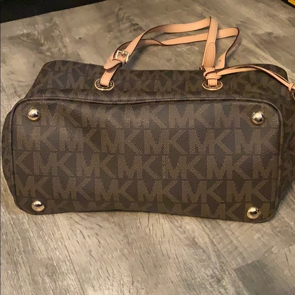 Barely Used Beige and Brown Michael Kors Purse - Picture 3 of 12